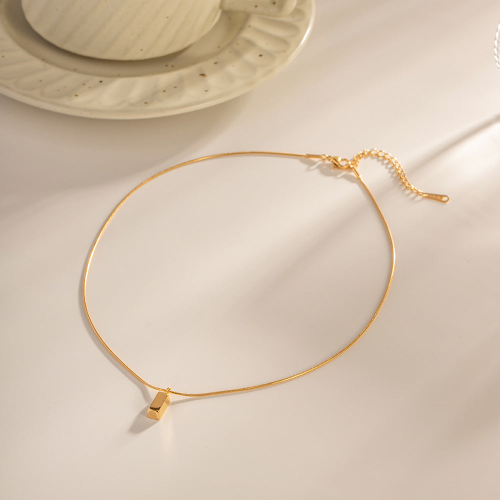 Collar French