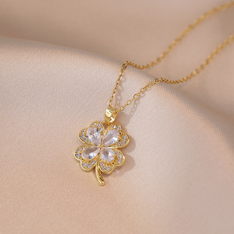 Collar Trébol