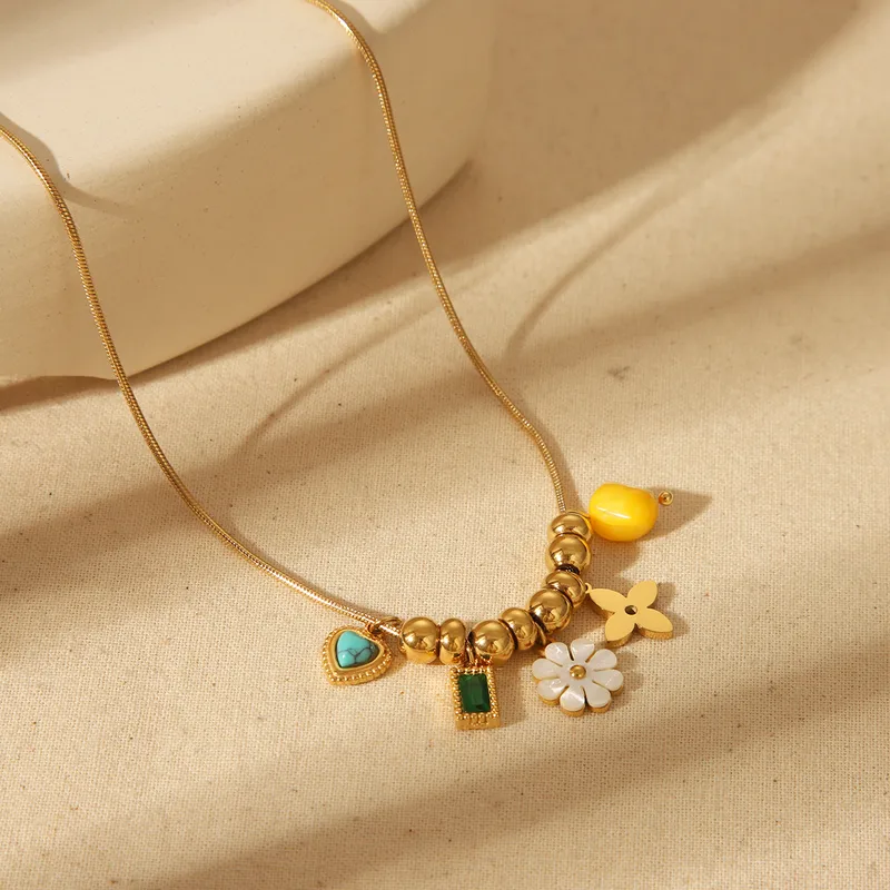Collar Belle
