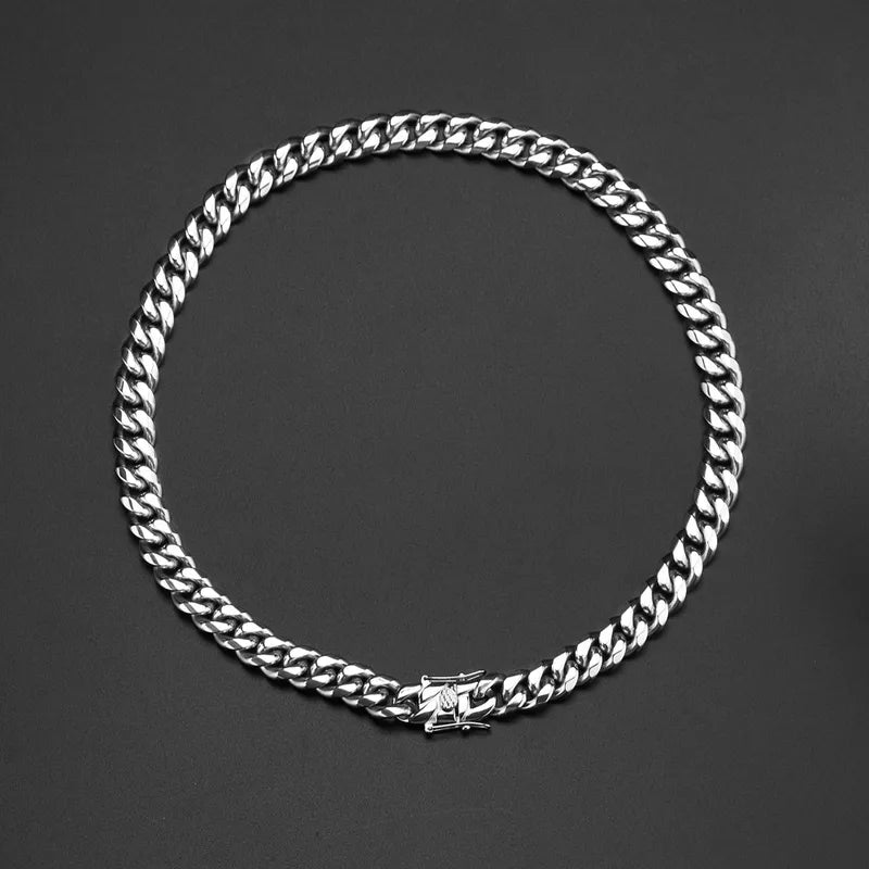 Collar Bold